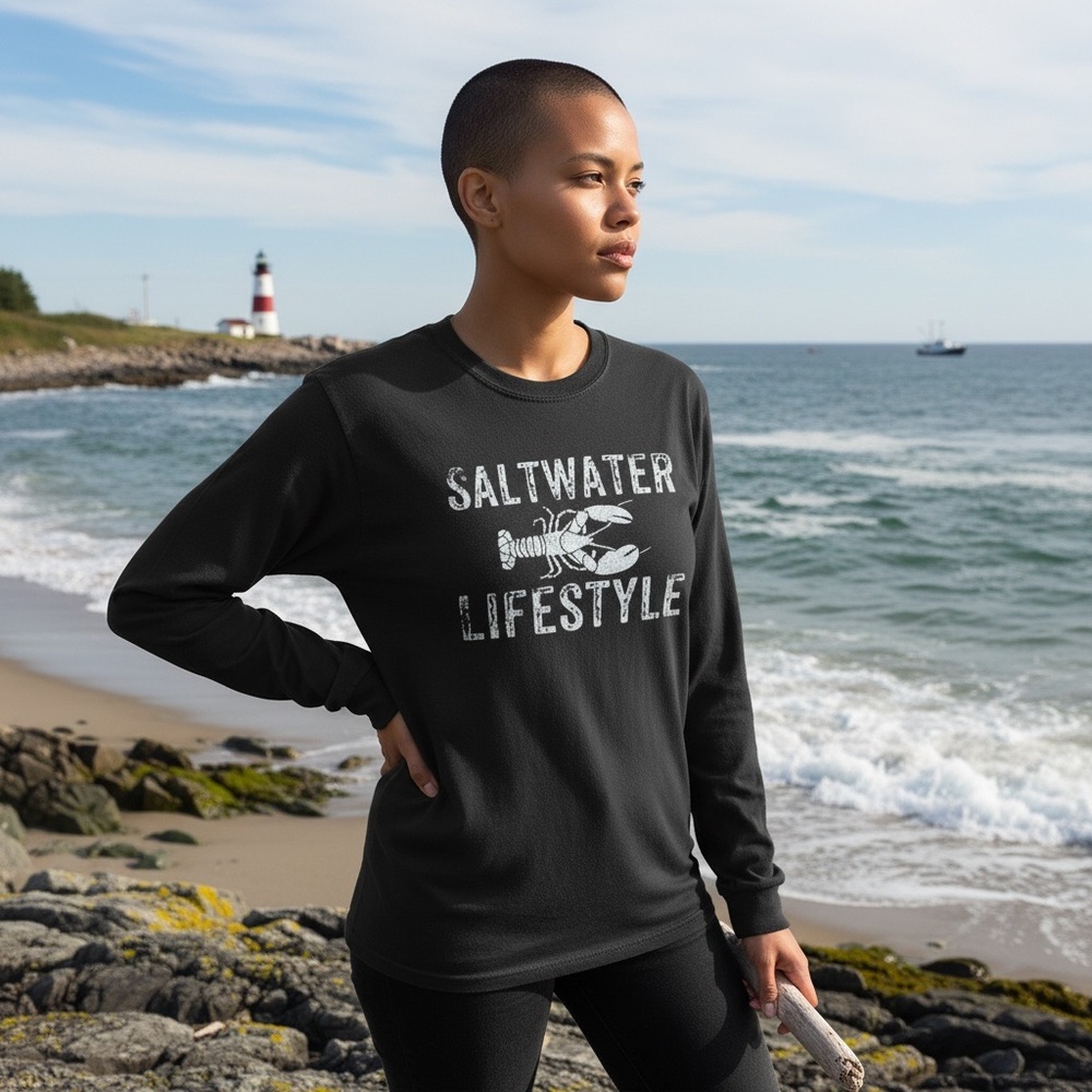 Saltwater Lifestyle // Unisex // Lobster Graphic Long-Sleeve